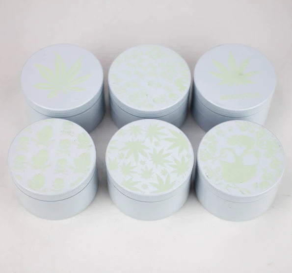 Glow In the Dark Grinder en 4 parties 63MM