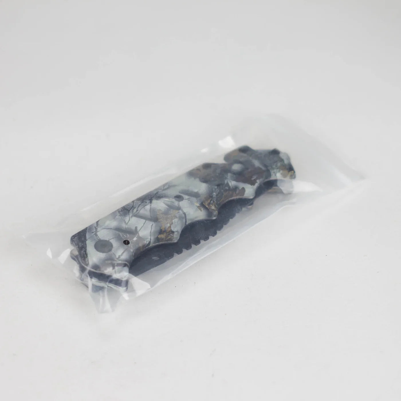 8.75" Foldable Pocket Knife - CamoEdge