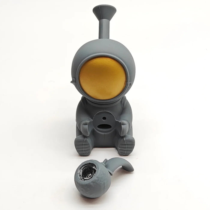 6“ Astronaut Silicone Water Pipe